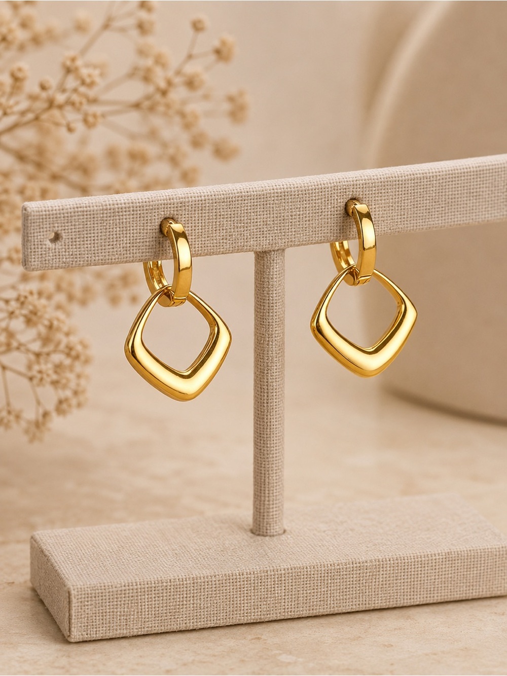 18K Gold Plated Square Hoop Earrings 316 Stainless Steel PVD Coated Gift for Her - Picture 3 of 4